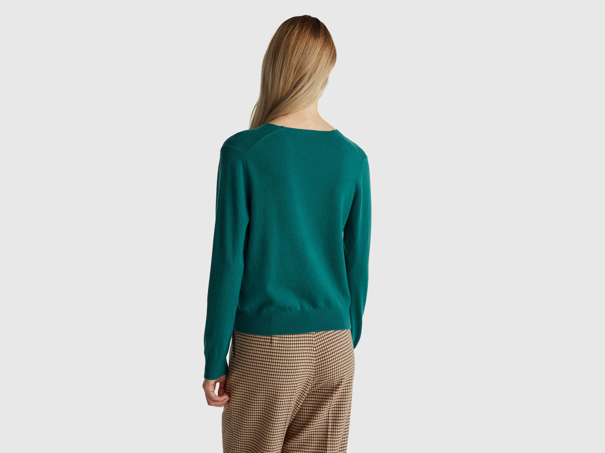V NECK SWEATER L/S Women image number 2